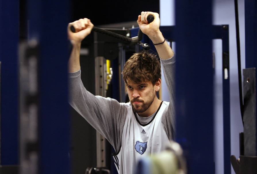 In sala pesi prima di una sessione di allenamento con i Grizzlies (Getty Images)